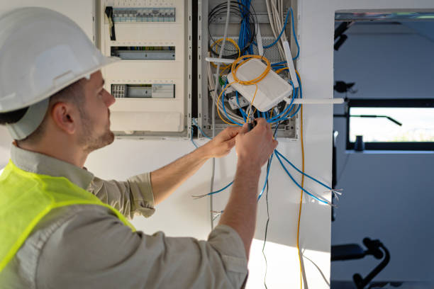 Best Affordable Emergency Electrician  in Benton City, WA